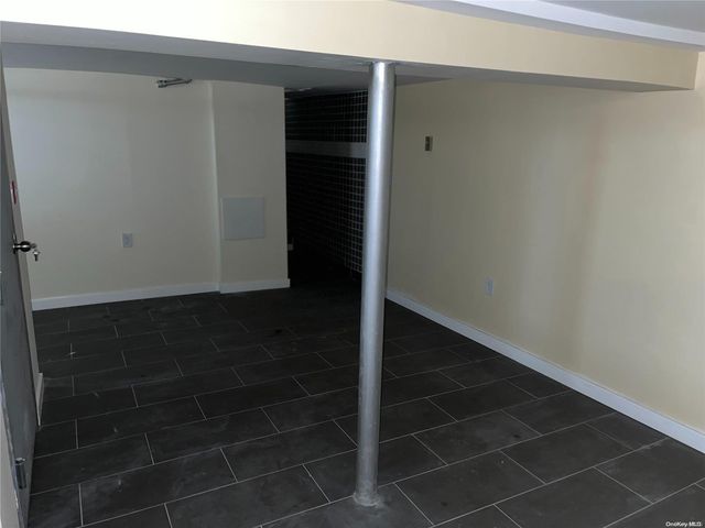 198-63 Foothill Avenue, Jamaica, NY 11423