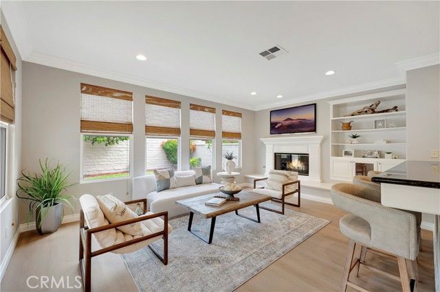 19140 Chandon Lane, Huntington Beach, CA 92648