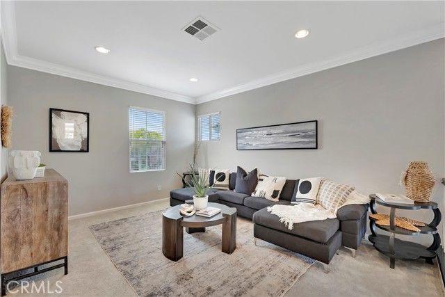 19140 Chandon Lane, Huntington Beach, CA 92648