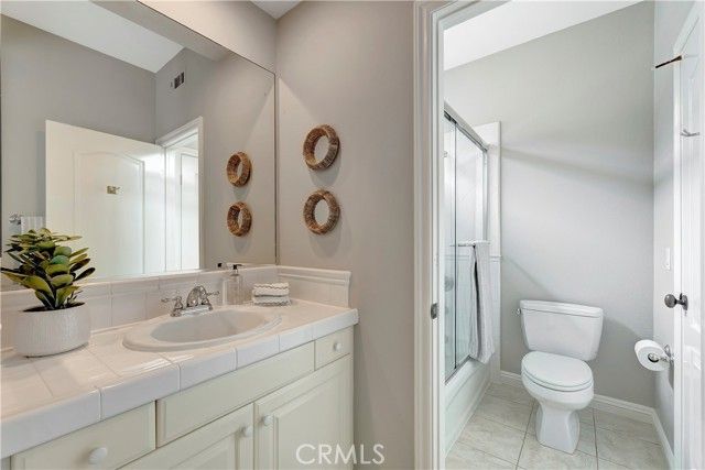 19140 Chandon Lane, Huntington Beach, CA 92648