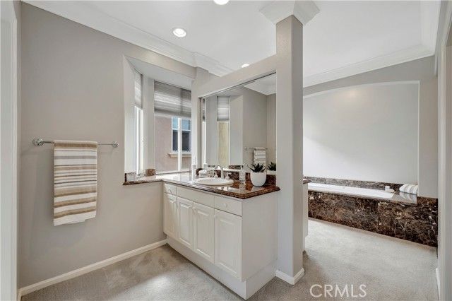 19140 Chandon Lane, Huntington Beach, CA 92648