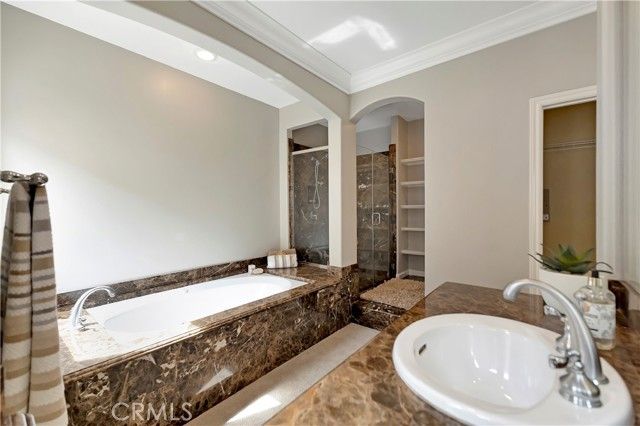 19140 Chandon Lane, Huntington Beach, CA 92648