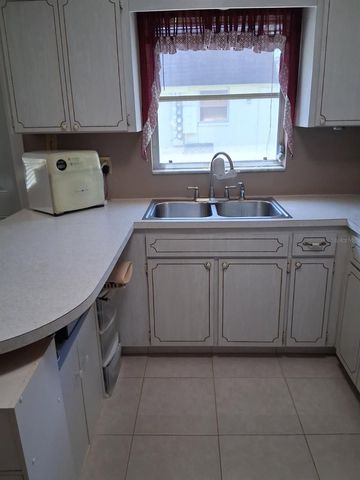 6770 RIVIERA N, Pinellas Park, FL 33781