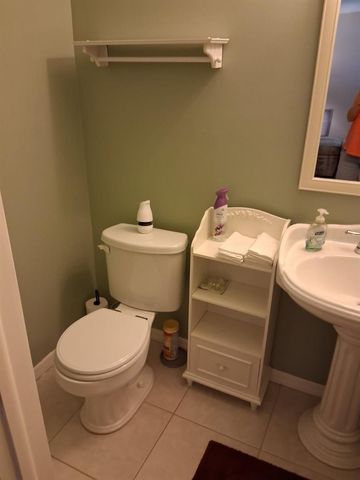 6770 RIVIERA N, Pinellas Park, FL 33781