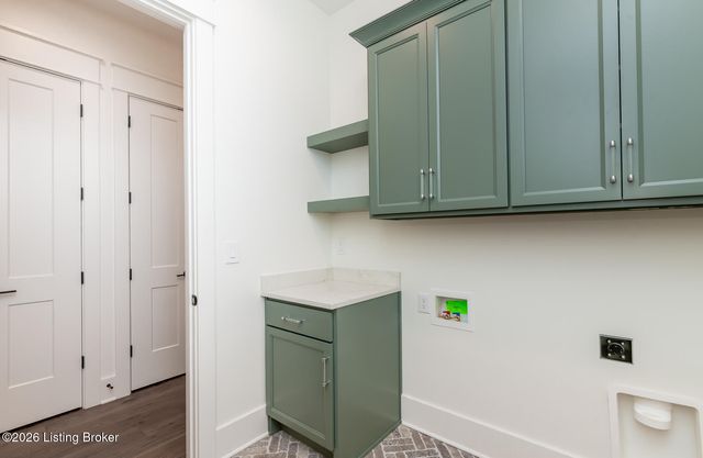 11614 Sweetflag Cir, Prospect, KY 40059