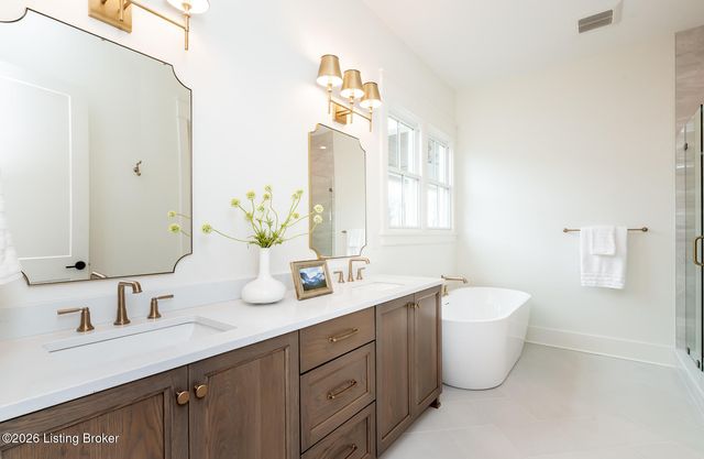 11614 Sweetflag Cir, Prospect, KY 40059