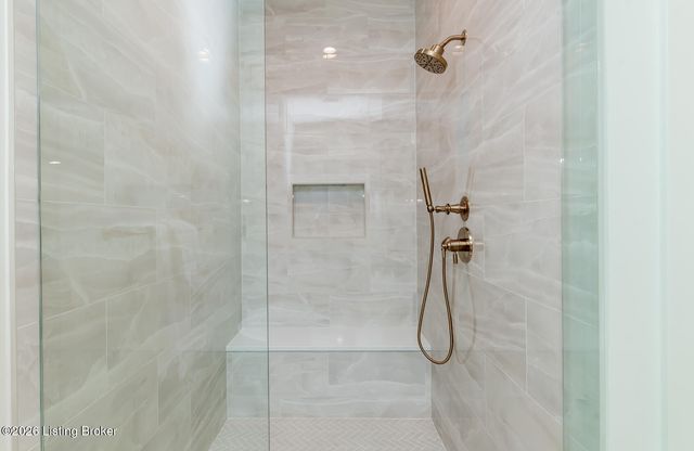 11614 Sweetflag Cir, Prospect, KY 40059