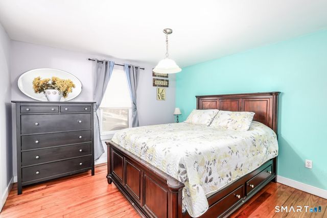 70 Dodgingtown Road, Bethel, CT 06801