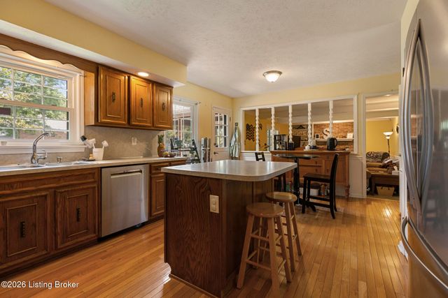 11911 Running Creek Rd, Louisville, KY 40243
