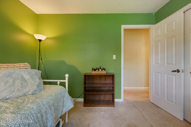 11911 Running Creek Rd, Louisville, KY 40243
