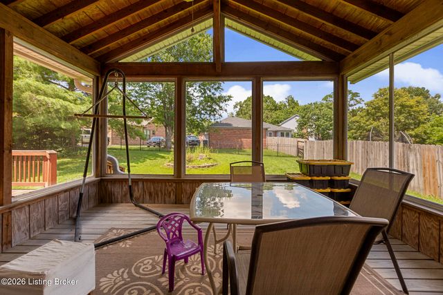 11911 Running Creek Rd, Louisville, KY 40243