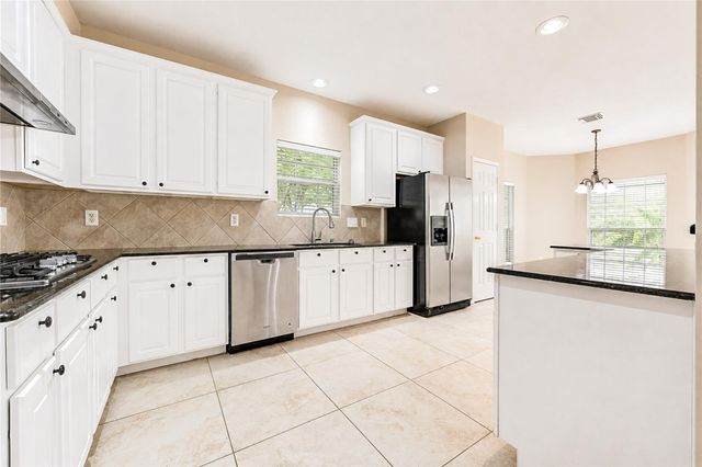 14009 Hollow Canyon Lane, Rosharon, TX 77583