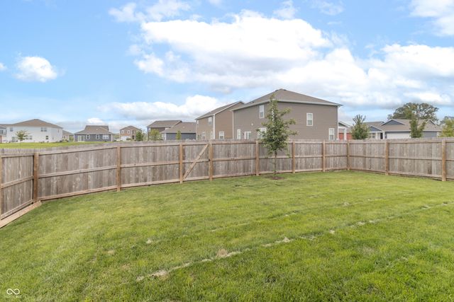 1852 Fairmount Drive, Greenfield, IN 46140