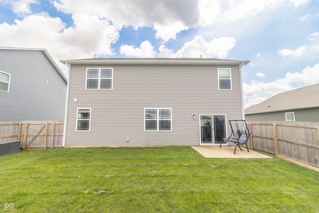 1852 Fairmount Drive, Greenfield, IN 46140