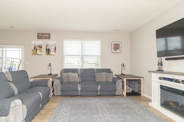 1852 Fairmount Drive, Greenfield, IN 46140