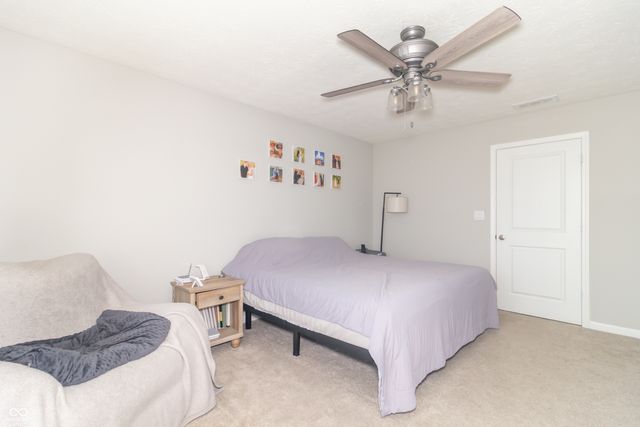 1852 Fairmount Drive, Greenfield, IN 46140