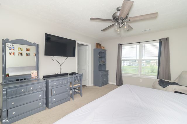 1852 Fairmount Drive, Greenfield, IN 46140