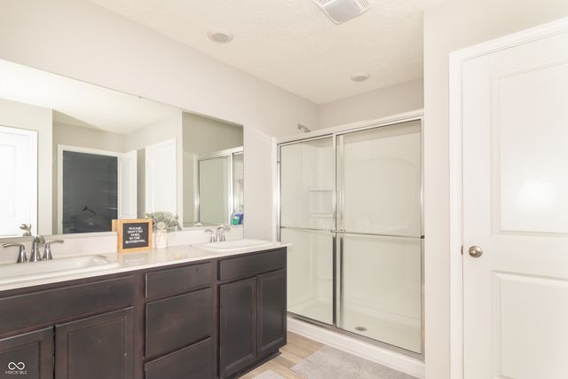 1852 Fairmount Drive, Greenfield, IN 46140