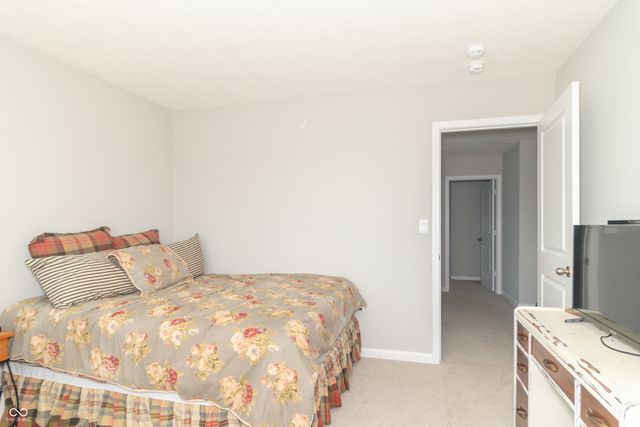 1852 Fairmount Drive, Greenfield, IN 46140