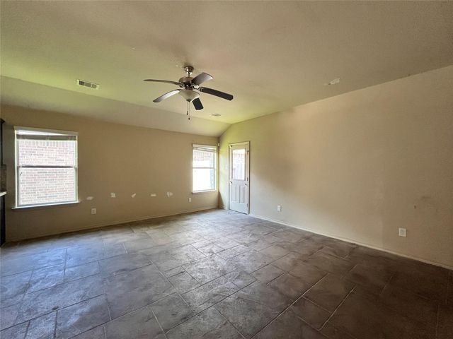 1639 Mustang Canyon Way, Houston, TX 77049