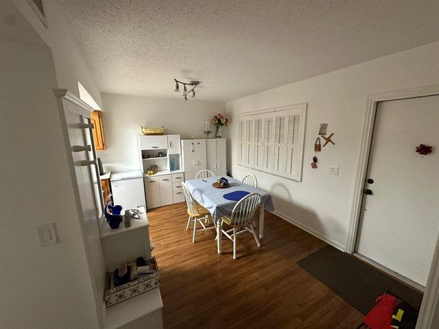3075 Gardens E Drive 24, Palm Beach Gardens, FL 33410
