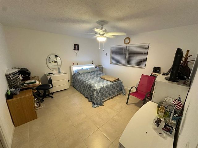 3075 Gardens E Drive 24, Palm Beach Gardens, FL 33410