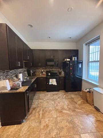 3477 N Clark Street 2, Chicago, IL 60657