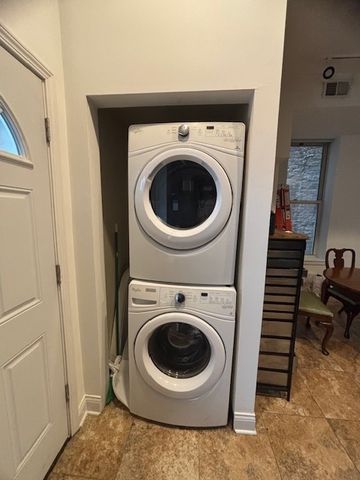 3477 N Clark Street 2, Chicago, IL 60657