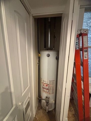 3477 N Clark Street 2, Chicago, IL 60657