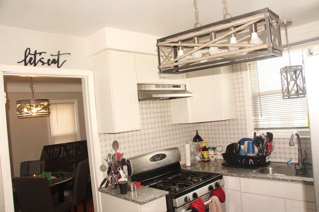 13427 Pembroke Avenue, Detroit, MI 48235