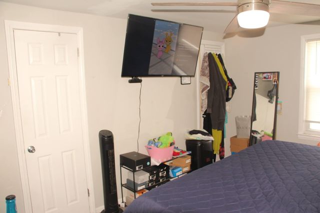 13427 Pembroke Avenue, Detroit, MI 48235