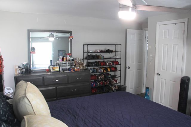 13427 Pembroke Avenue, Detroit, MI 48235