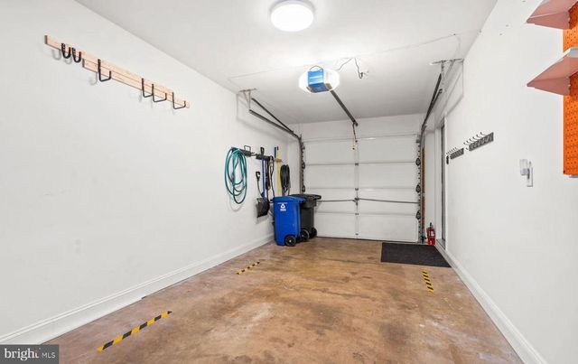 1636 S TAYLOR ST, Arlington, VA 22204