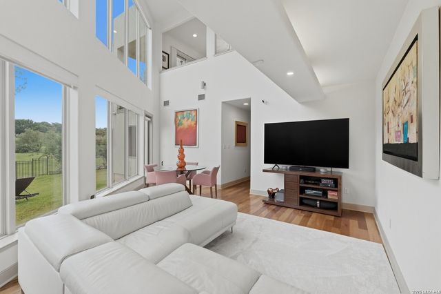 426 LEGACY RDG, San Antonio, TX 78260