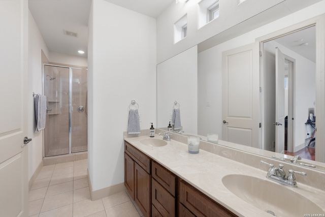 426 LEGACY RDG, San Antonio, TX 78260