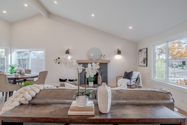 311 Foxboro Ct, San Ramon, CA 94583