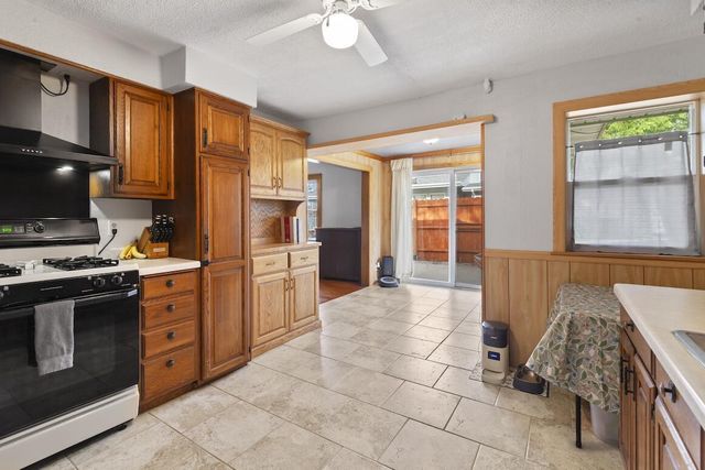 243 Sumner STREET, Hartford, WI 53027