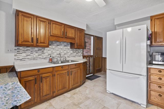 243 Sumner STREET, Hartford, WI 53027