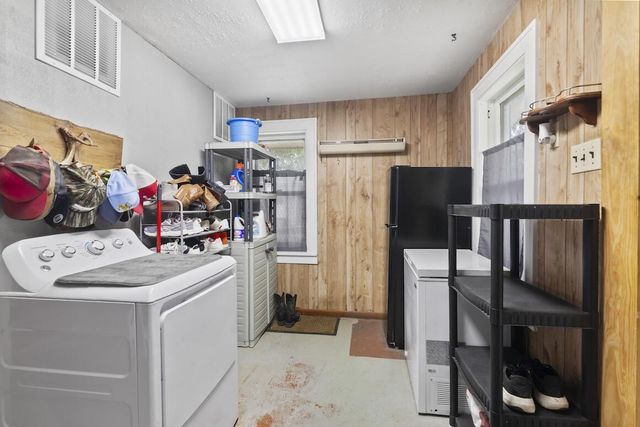 243 Sumner STREET, Hartford, WI 53027