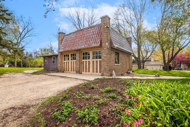 243 Sumner STREET, Hartford, WI 53027