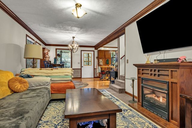 85 Lakeview Ln, Stewart, TN 37175