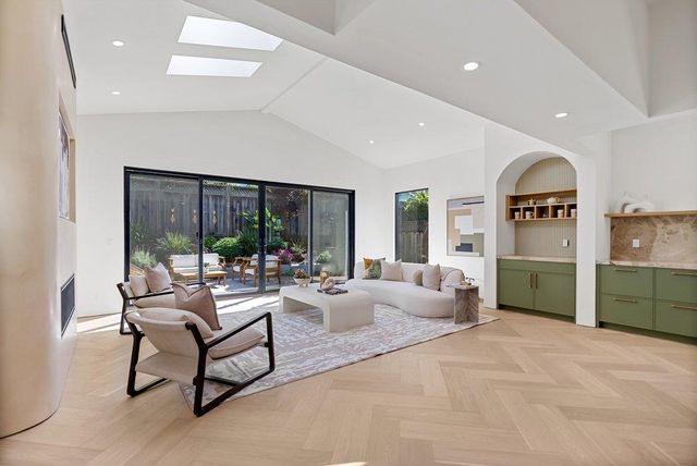 1704 Zinnia Lane, San Jose, CA 95124