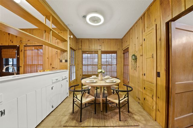 5000 Meadowbrook Drive, Fort Worth, TX 76103