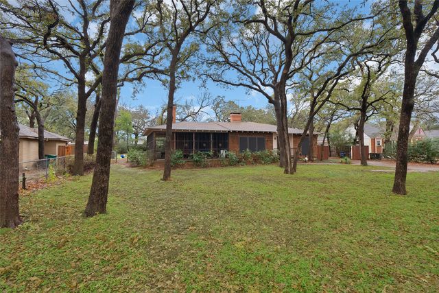 5000 Meadowbrook Drive, Fort Worth, TX 76103