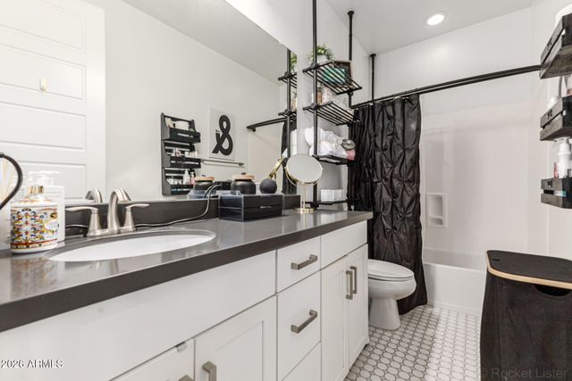 19384 E TIMBERLINE Road, Queen Creek, AZ 85142