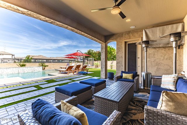 19384 E TIMBERLINE Road, Queen Creek, AZ 85142