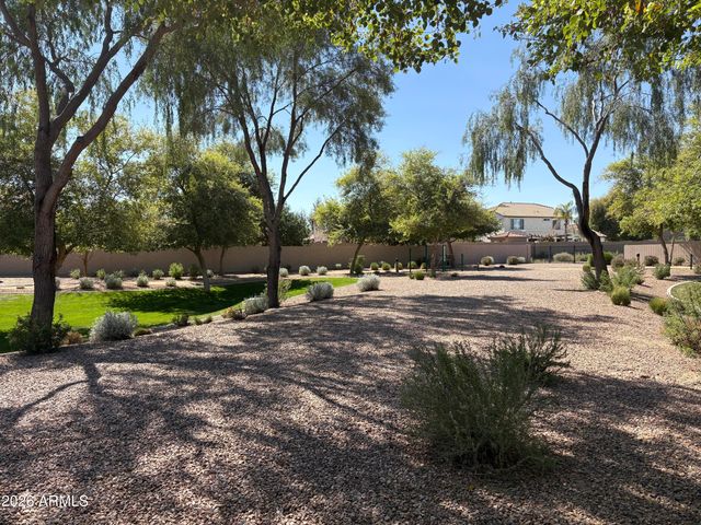 19384 E TIMBERLINE Road, Queen Creek, AZ 85142