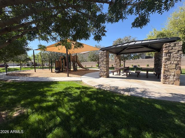 19384 E TIMBERLINE Road, Queen Creek, AZ 85142