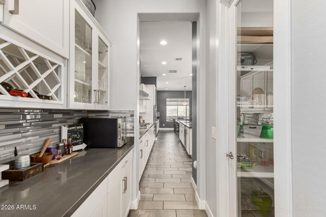 19384 E TIMBERLINE Road, Queen Creek, AZ 85142