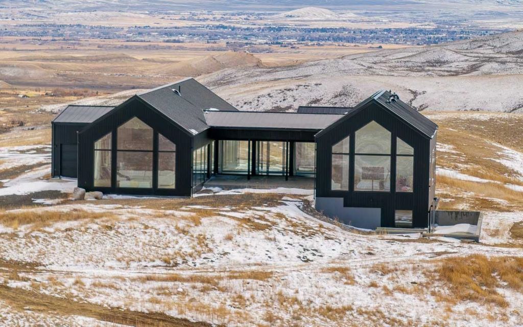 62 Skull Creek Dr, Cody, WY 82414